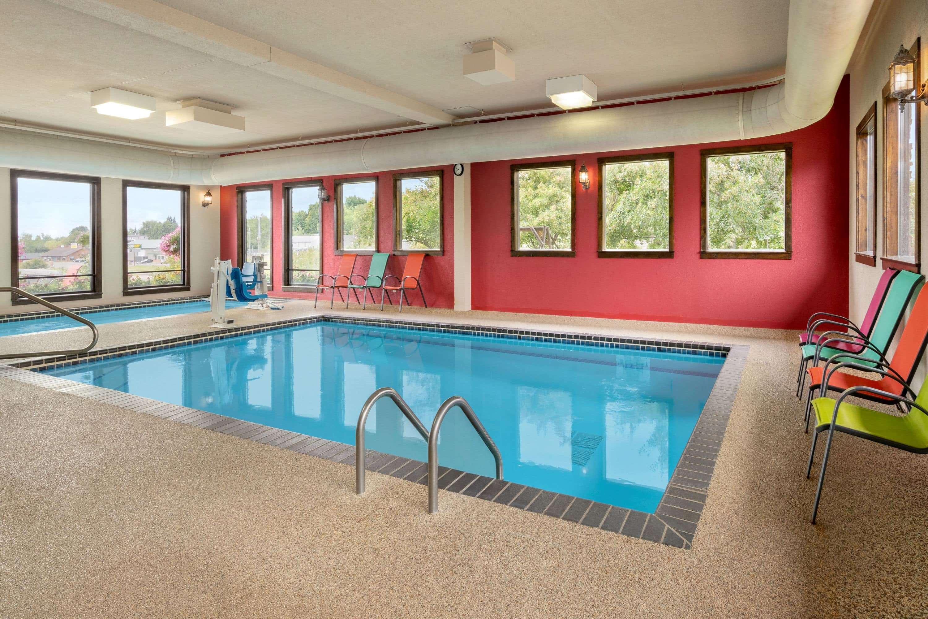 Super 8 by Wyndham Eveleth Motel Eksteriør billede